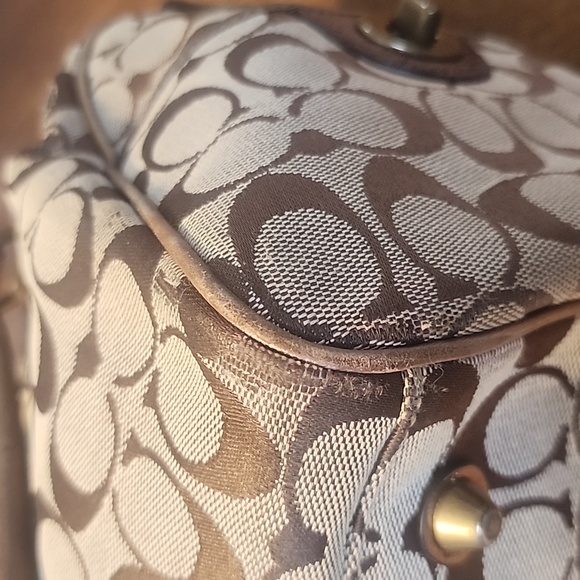 Coach Special Edition Fall 2004 Vintage - Picture 9 of 16